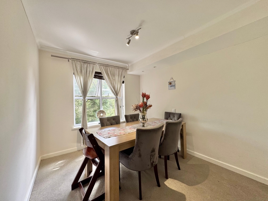 3 Bedroom Property for Sale in Kenilworth Western Cape
